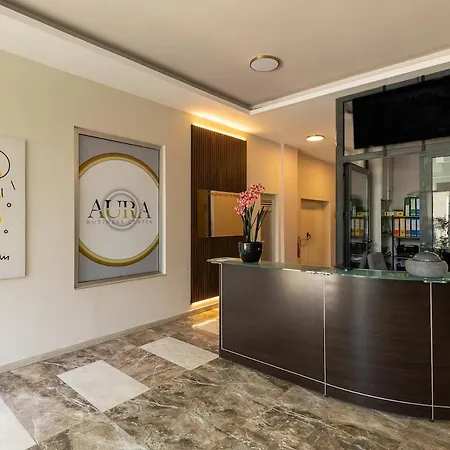 Apartment Prime In Debar Maalo *